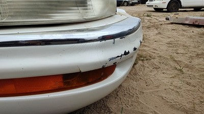 1997-05 Buick Park Ave Front Bumper Cover Assembly Oem White 78u Crack 25651624