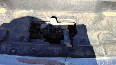1997-2005 Ford Expedition Hood Latch Assembly With Bracket Oem Yl3Z16138Aa
