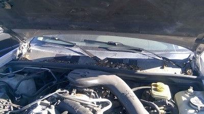 1994 Jeep Grand Cherokee Windshield Wiper Cowl Vent Trim Panel Oem Grille