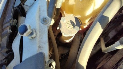2005-2007 Ford Freestar Windshield Washer Fluid Reservoir With Pump Wiper Tank