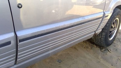 1994 Jeep Grand Cherokee Passenger Right Front Moulding From Door Trim Silver