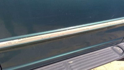 97-02 Expedition Passenger Right Front Moulding From Door Trim Strip Green Su