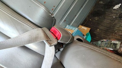 06-14 Chevy Express Van Passenger Right Front Seat Belt Buckle Receiver Gray 93W