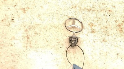 2003 Mercedes C240 Hood Emblem Oem Logo Ornament