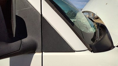 2002 Savana Van 2500 Passenger Right Moulding From Fender Oem Trim Strip