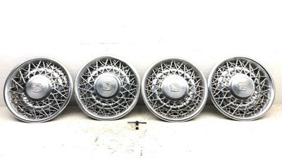 1980-1984 Cadillac Deville Set Of 4 Hub Cap Wheel Covers Oem Wire Type 01612485