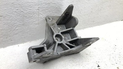 1994 Pontiac Bonneville Mount Bracket Set For Ac Compressor Oem 24500699