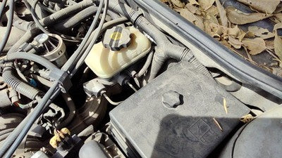 2000-05 Chevy Malibu Power Brake Booster With Master Cylinder Pair Set Oem