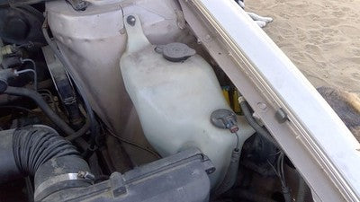 1994 Olds Eighty Eight Windshield Washer Fluid Reservoir With Pump Wiper Tank