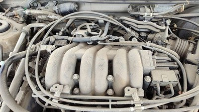 2000-2001 Nissan Maxima Upper Intake Manifold Oem 3.0L 140103Y110