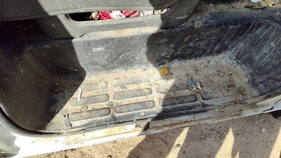 2002 Savana Van 2500 Passenger Right Lower Side Step Trim Panel Oem