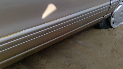 1994 Olds Eighty Eight Passenger Right Front Moulding From Door Trim Strip Gold