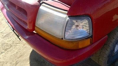 1998-2000 Ford Ranger Driver Left Front Headlight Assembly With Turn Signal Oem