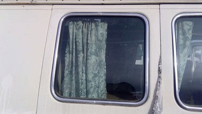 1975-1991 Ford Van E250 Passenger Right Rear Side Window Door Glass Oem Back