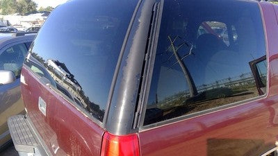 1999 Chevy Tahoe Passenger Right Rear Moulding On Quarter Panel Oem Upper Corner