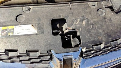 2008-2014 Dodge Avenger Hood Latch Assembly With Bracket Oem