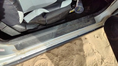 04 Mitsubishi Eclipse Passenger Right Lower Sill Step Moulding Trim Panel Black