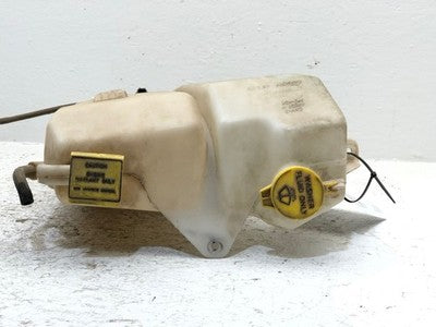 04-08 Dodge Ram 1500 Windshield Washer Fluid Reservoir With Pump Tank 5.7L Hemi
