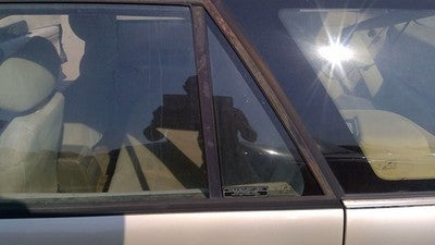 1992-1995 Saturn Sw2 Driver Left Rear Vent Window Back Door Glass With Frame Oem