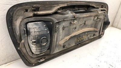 98-00 Lincoln Navigator License Plate Trim Surround Panel Tail Trunk Finish