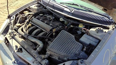 2000-2005 Dodge Neon Exhaust Manifold Assembly Oem 2.0L 04777619Ac