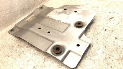 2002 Sierra 2500 Hd Engine Oil Pan Skid Plate Oem With Bolts 8.1L 15152823