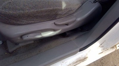 98 Mercury Sable Driver Left Side Power Seat Switch With Trim Panel Oem Gray N2