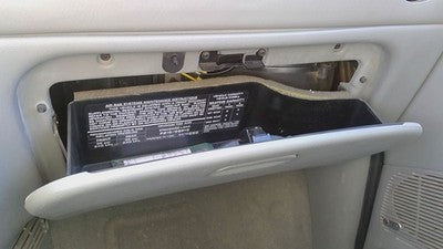00 Chrysler Voyager Glove Box Assembly Complete Door With Latch Oem Gray 4882020