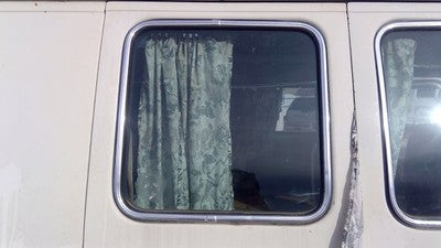 1975-1991 Ford Van E250 Passenger Right Rear Side Window Door Glass Oem Back