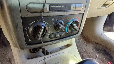 2005-2010 Chevy Cobalt Temperature Control Module In Dash Heater Ac Head Unit