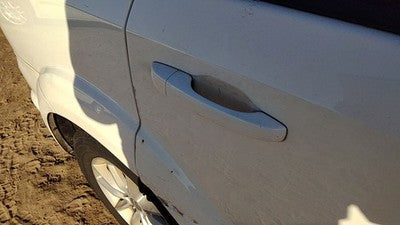 11-20 Dodge Journey Passenger Right Rear Outside Door Handle Oem Back White Pw3