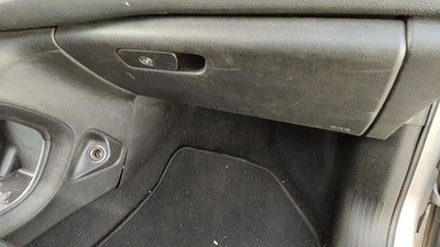 2015-2017 Chrysler 200 Glove Box Assembly Complete Door With Latch Oem Black X9