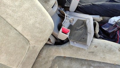 2001-03 Hyundai Elantra Passenger Right Front Seat Belt Buckle Receiver Oem Tan