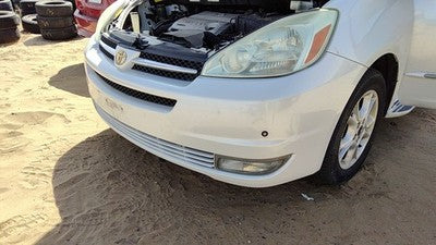 2004-2005 Toyota Sienna Front Bumper Cover Assembly Oem White 071 52119Ae903