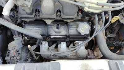 2004-2010 Chrysler Town & Country Left Valve Cover Oem 3.8L 4648980Ab
