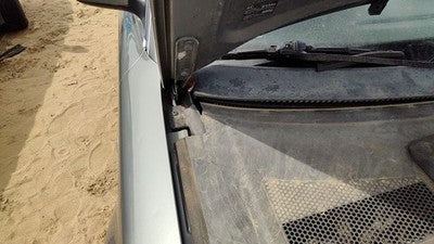 1999-2005 Vw Passat Passenger Right Hood Hinge Assembly Oem Silver 3B0823302a