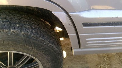 1994 Jeep Grand Cherokee Passenger Right Rear Moulding On Quarter Panel Silver