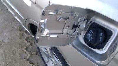 2002-2005 Honda Civic Fuel Tank Door With Hinge Gas Lid Oem Filler Silver