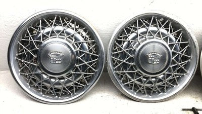 1980-1984 Cadillac Deville Set Of 4 Hub Cap Wheel Covers Oem Wire Type 01612485