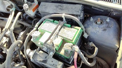 2008-2011 Ford Focus Complete Battery Box Mount Tray With Hold Down Oem 2.0L