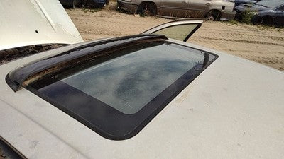 2000-2003 Nissan Maxima Sun Roof Glass Oem Top Window 912106Y320
