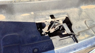 1997-2005 Ford Expedition Hood Latch Assembly With Bracket Oem Yl3Z16138Aa