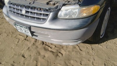 1996-2000 Chrysler Voyager Front Bumper Cover Assembly Oem Green 5011110Aa