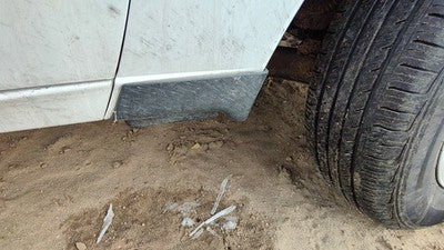 2010 Ford Ranger Passenger Right Moulding From Fender Oem Trim Strip