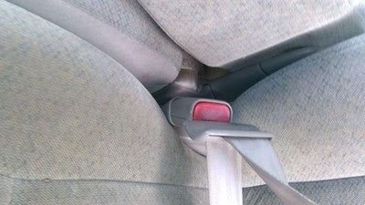 1998 Mercury Sable Driver Left Front Seat Belt Buckle Receiver Oem Gray N2