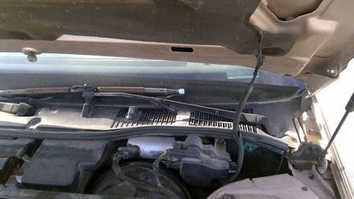 1992-1996 Olds Eighty Eight Driver Left Windshield Wiper Arm Oem Blade Lever