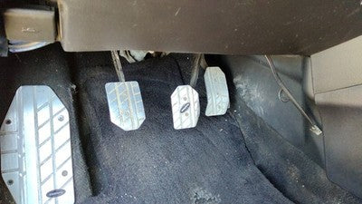 2008 Mazda 3 Complete Clutch And Brake Pedal Assembly Oem