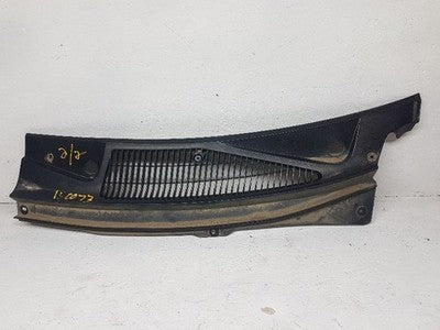 1999 Mercury Cougar Driver Left Windshield Wiper Cowl Vent Panel Oem Trim