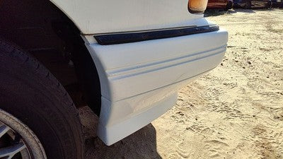 1992-1995 Pontiac Bonneville Front Bumper Cover Assembly Oem White 25556915