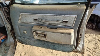 Chevy Caprice Passenger Right Front Inside Door Trim Panel Only Oem Gray